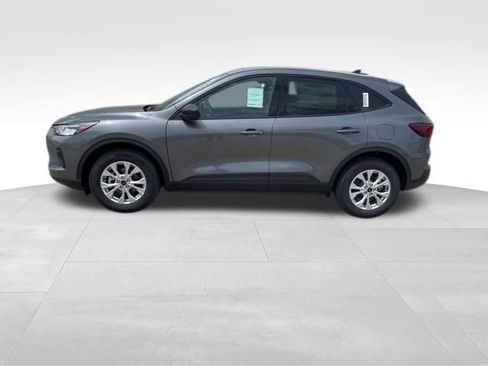 New 2026 Ford Escape Active w/ Tech Pack #1 FWD image 3