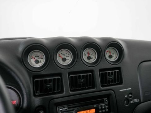Used 2002 Dodge Viper GTS RWD image 20