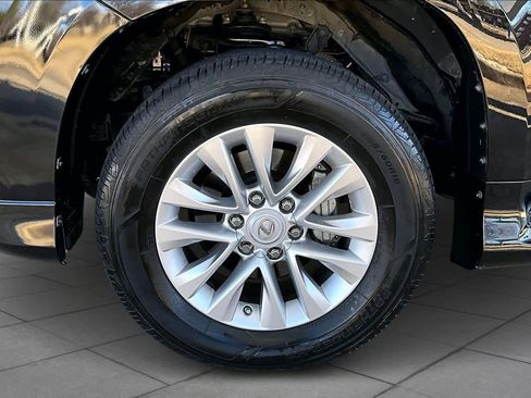 Used 2016 Lexus GX 460 w/ Premium Package image 9