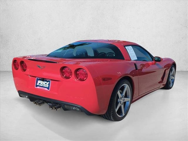 Used 2007 Chevrolet Corvette Coupe w/ Preferred Equipment Group RWD image 5