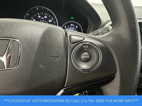 Used 2022 Honda HR-V LX image 13