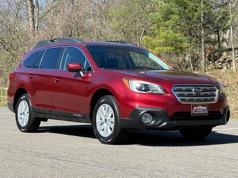 Used 2017 Subaru Outback 2.5i Premium AWD/4WD image 5