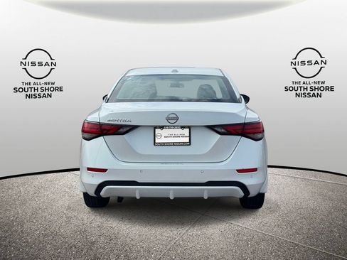 Used 2025 Nissan Sentra SV w/ Trunk Package FWD image 6