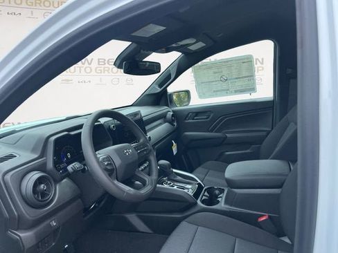 New 2026 Chevrolet Colorado Trail Boss AWD/4WD image 9