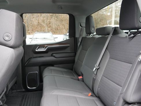 Used 2025 Chevrolet Silverado 1500 LT image 27