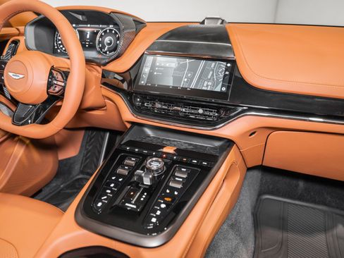 New 2026 Aston Martin DBX S AWD/4WD image 27