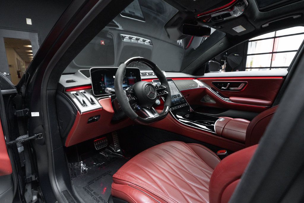 Used 2024 Mercedes-Benz S 63 AMG S image 25