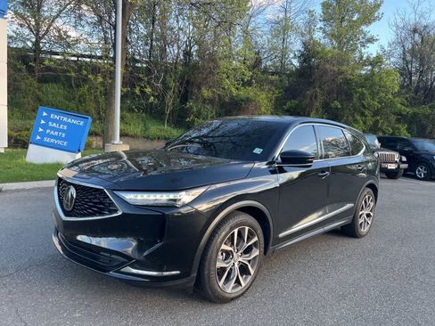 Used 2024 Acura MDX SH-AWD w/ Technology Package image 5