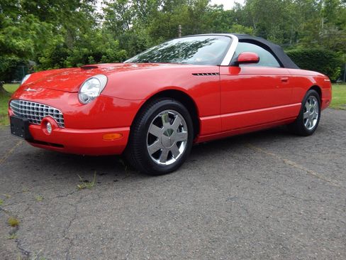 Used 2002 Ford Thunderbird RWD image 1