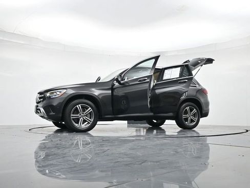 Used 2021 Mercedes-Benz GLC 300 4MATIC image 52