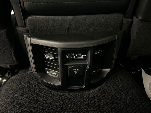 Used 2020 RAM 3500 Laramie image 24