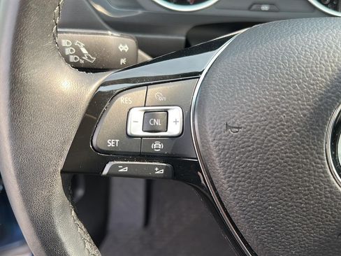 Used 2019 Volkswagen Tiguan SE AWD/4WD image 13