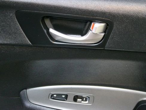 Used 2020 Kia Optima LX image 9