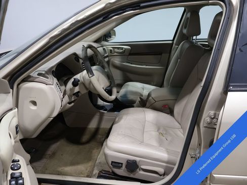 Used 2005 Chevrolet Impala LS w/ Preferred Equipment Group FWD image 2