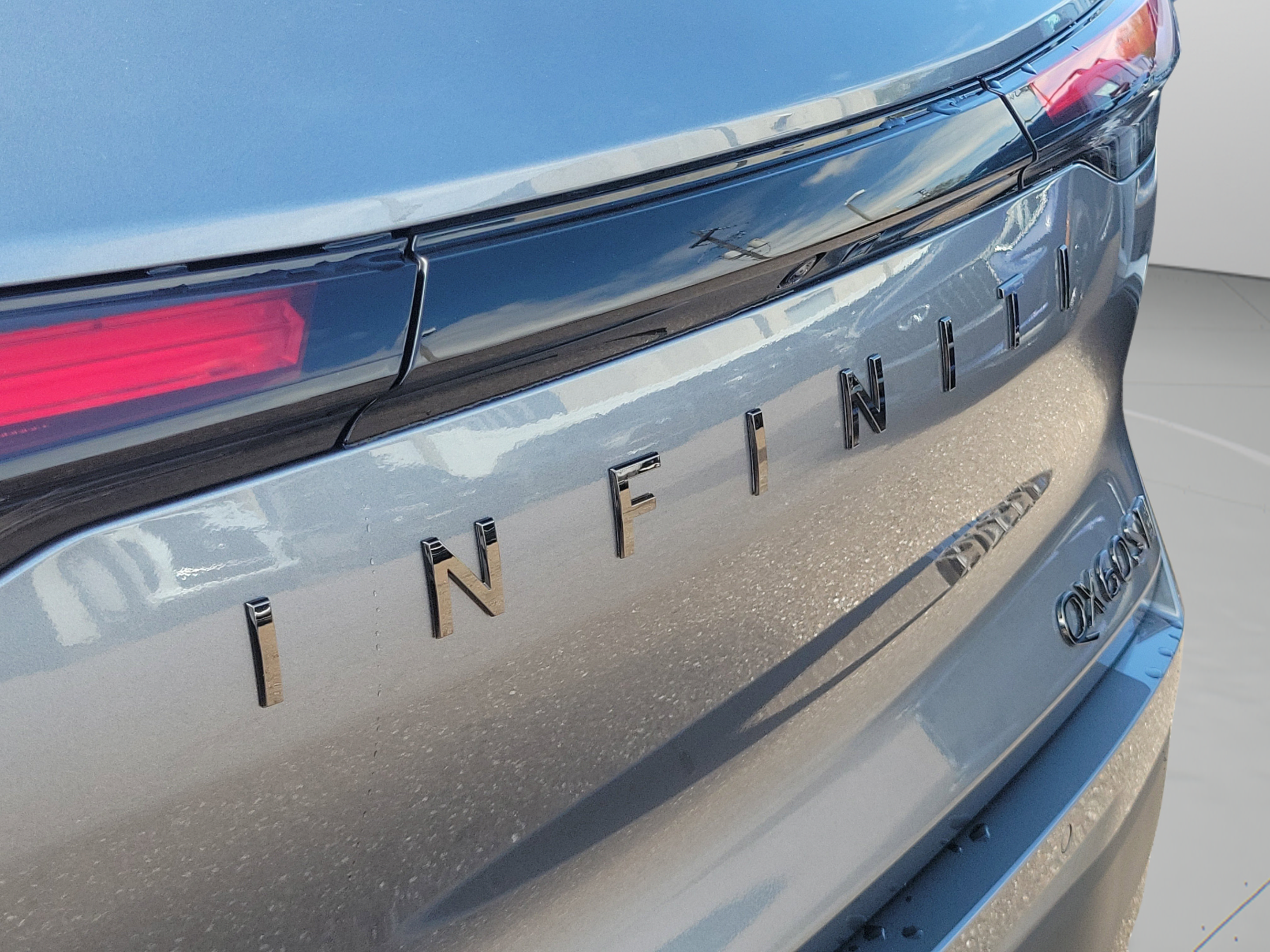 New 2026 INFINITI QX60 Sport w/ Dark Cargo Package AWD/4WD image 44