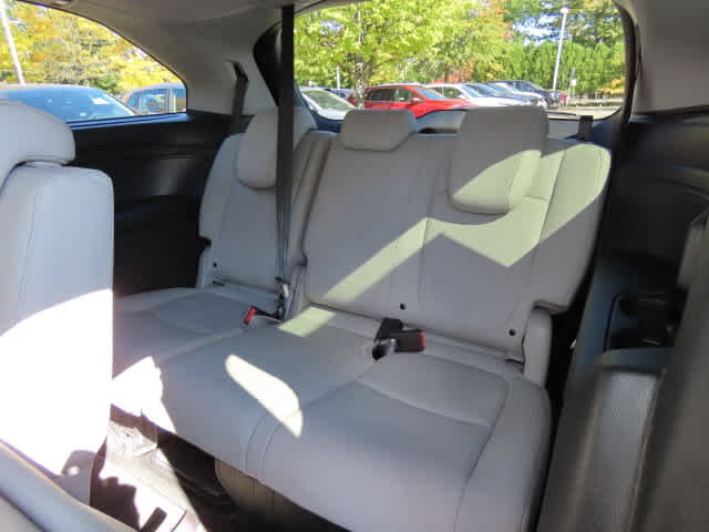 Used 2024 Honda Odyssey Touring image 15