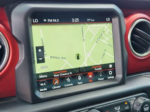 Used 2021 Jeep Wrangler Unlimited Rubicon w/ Dual Top Group AWD/4WD image 19