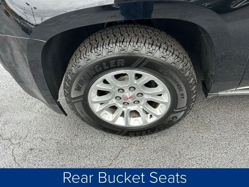 Used 2020 GMC Yukon Denali image 17