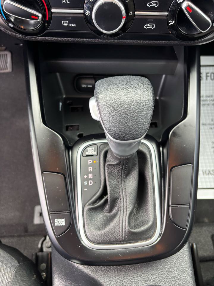 Used 2020 Kia Soul LX FWD image 17