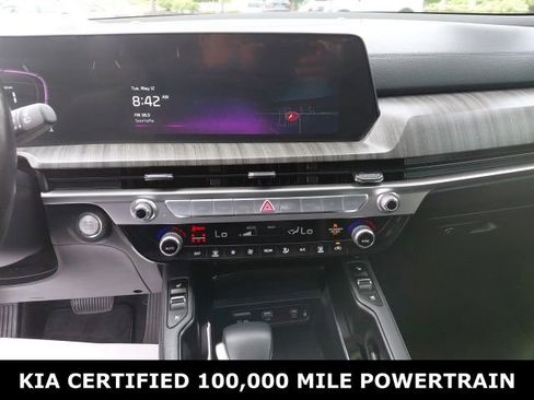 Certified 2024 Kia Telluride EX w/ EX Captain's Chair Package FWD image 12