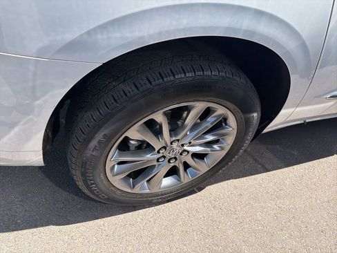 Used 2023 Buick Enclave Avenir w/ Trailering Package, 5000 lbs. FWD image 11
