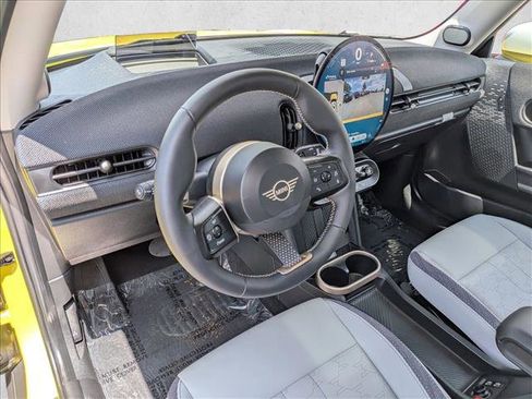 Certified 2025 MINI Cooper S FWD image 10