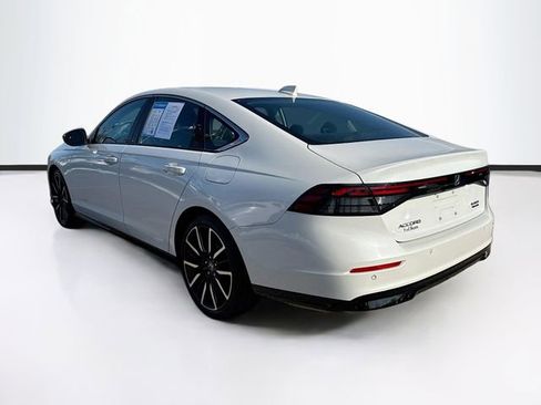 Certified 2023 Honda Accord Touring image 5