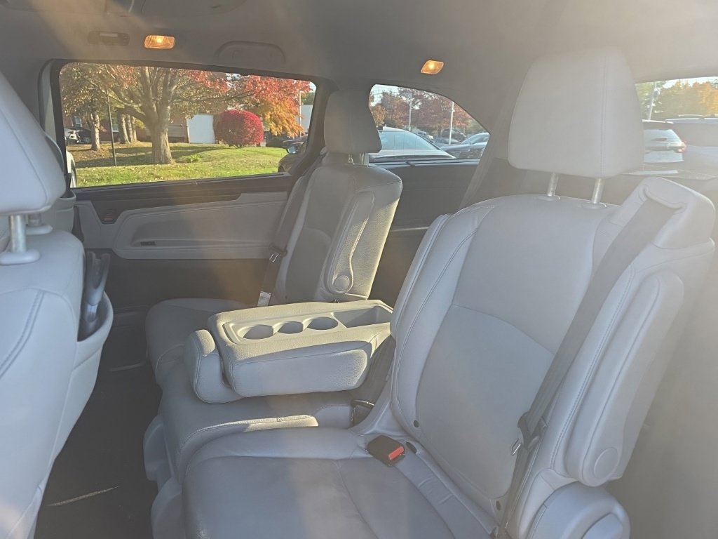 Used 2018 Honda Odyssey Touring image 31