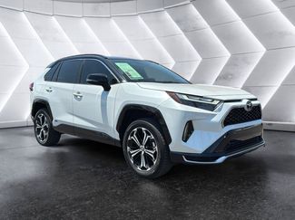 Used 2025 Toyota RAV4 XSE AWD/4WD video 1