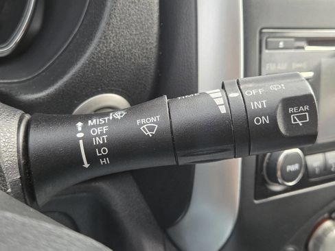 Used 2014 Nissan Versa Note SV w/ SL Package FWD image 20