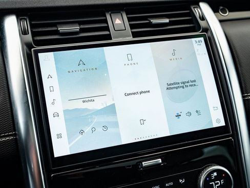 Used 2023 Land Rover Discovery S R-Dynamic image 29