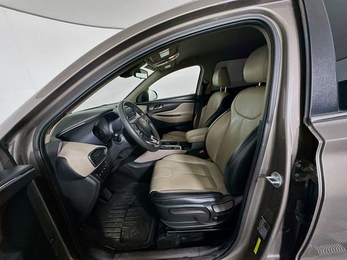 Used 2019 Hyundai Santa Fe SE FWD image 13
