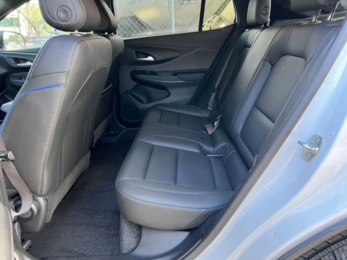 Used 2025 Buick Envista Sport Touring image 20