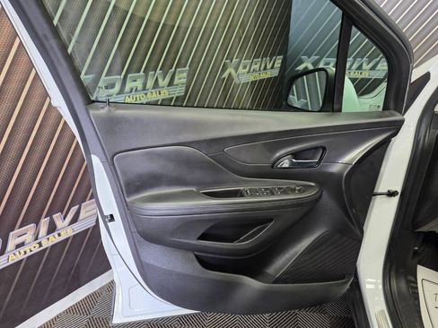 Used 2017 Buick Encore Preferred FWD image 15