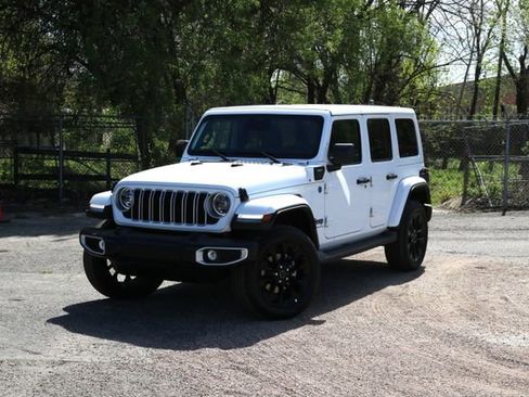 Used 2025 Jeep Wrangler Sahara 4xe image 1