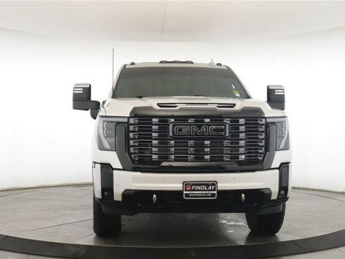 Used 2025 GMC Sierra 3500 Denali Ultimate image 12