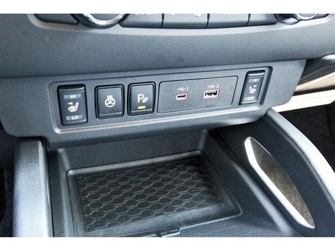 Certified 2024 Nissan Frontier SV w/ SV Convenience Package image 23