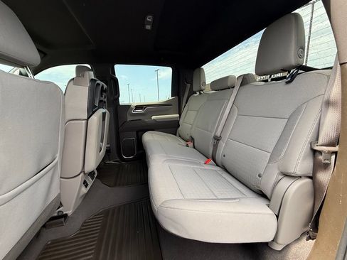 Used 2025 GMC Sierra 1500 SLE AWD/4WD image 25