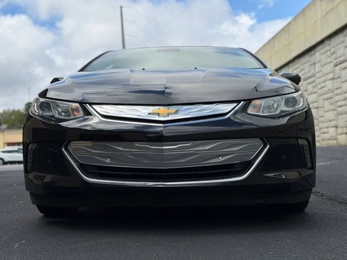 Used 2017 Chevrolet Volt Premier w/ Driver Confidence II Package FWD image 36