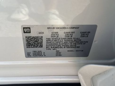 Used 2026 Buick Encore GX Avenir w/ Avenir Technology Package AWD/4WD image 33