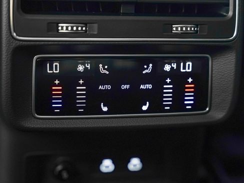 New 2026 Audi Q7 3.0T Premium Plus AWD/4WD image 24