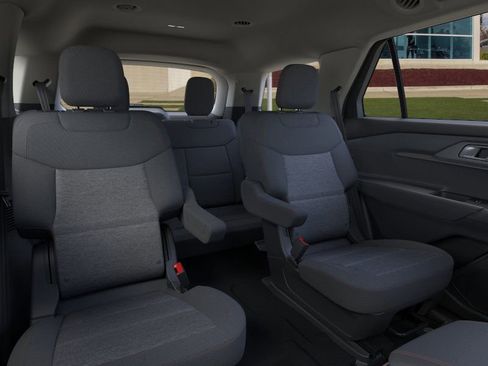 New 2026 Ford Explorer Active image 11