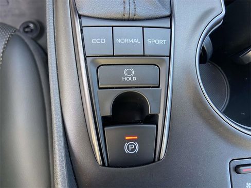 Used 2023 Toyota Camry XSE image 23