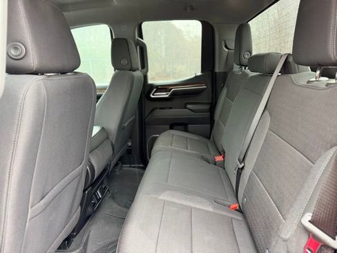 Used 2024 Chevrolet Silverado 1500 LT w/ Z71 Off-Road Package image 25