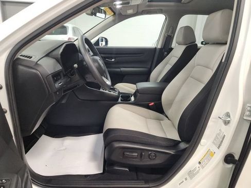Used 2025 Honda CR-V EX image 11