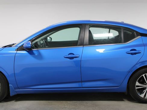 Used 2022 Nissan Sentra SV w/ All-Weather Package image 4