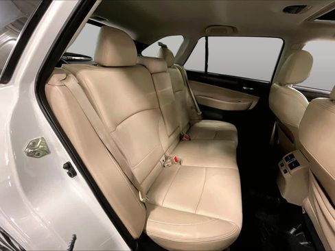 Used 2015 Subaru Outback 2.5i Limited AWD/4WD image 20