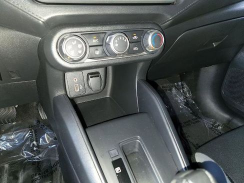 Certified 2025 Nissan Versa S w/ Trunk Package image 20