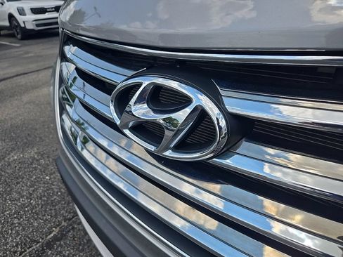 Used 2016 Hyundai Santa Fe Limited w/ Option Group 04 FWD image 24