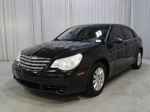 Used 2009 Chrysler Sebring LX FWD image 33